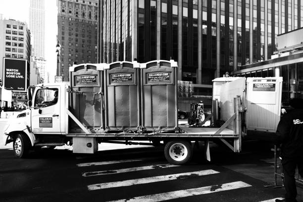 Best High-end porta potty rental  in Walls, MS